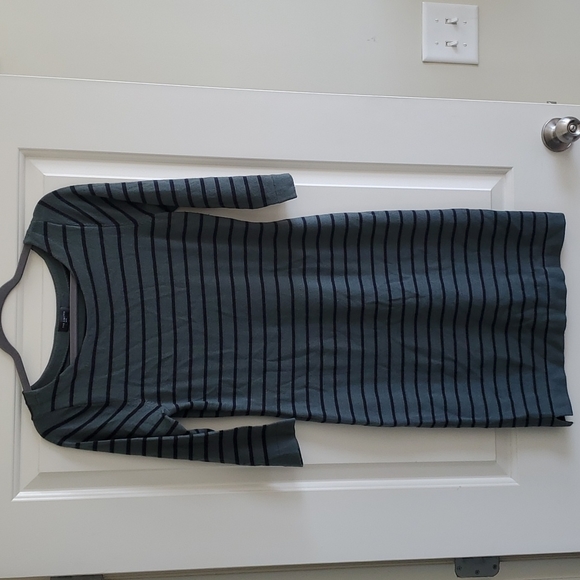 The Limited Womens Small Sweater Dress Green Stripe Long Sleeve - Picture 2 of 8